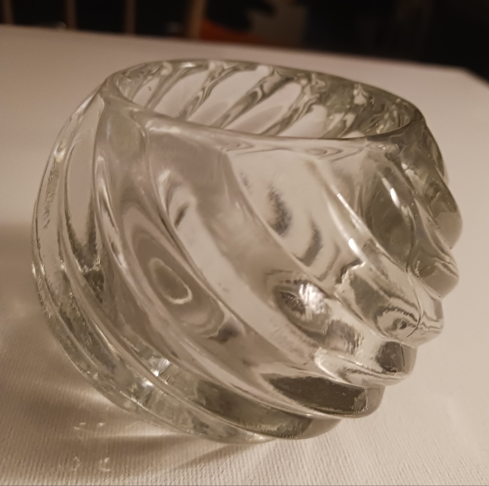 Set of 2 votive candle holders
